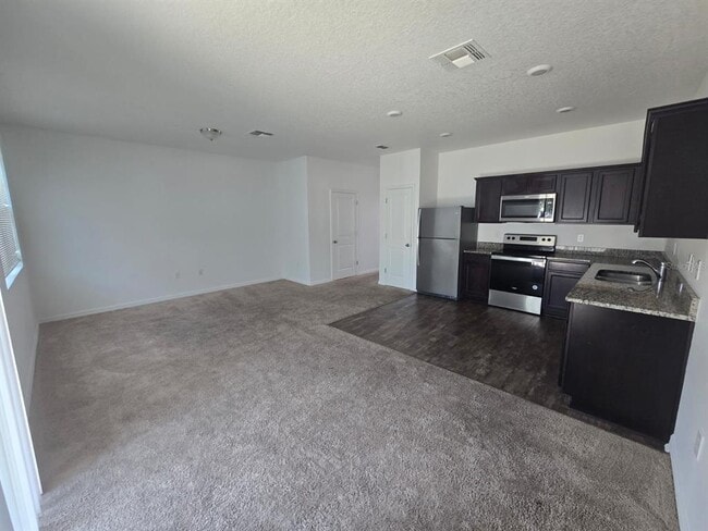 Photo - 936 Grandin St