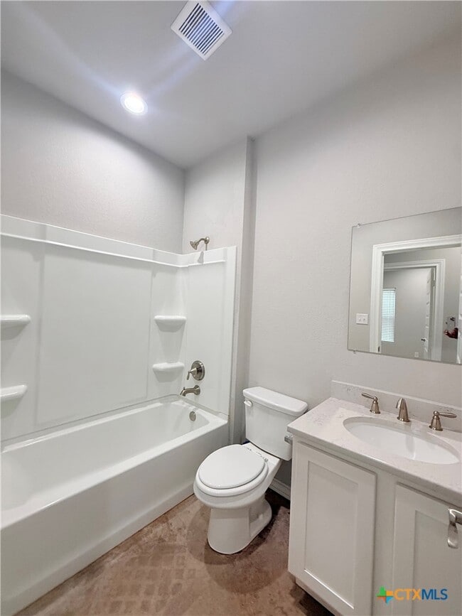 Photo - 607 E Martindale St