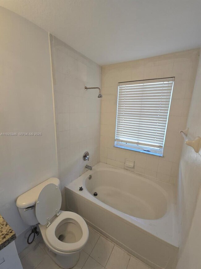 Photo - 4415 SW 160th Ave Unit 202