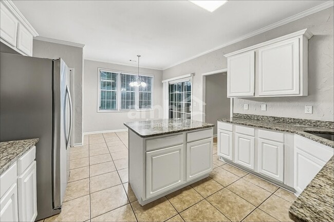 Photo - 960 Fountain Glen Dr