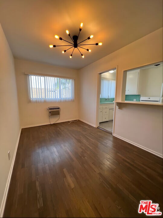 Building Photo - 1433 Hayworth Ave Unit 5 Rental