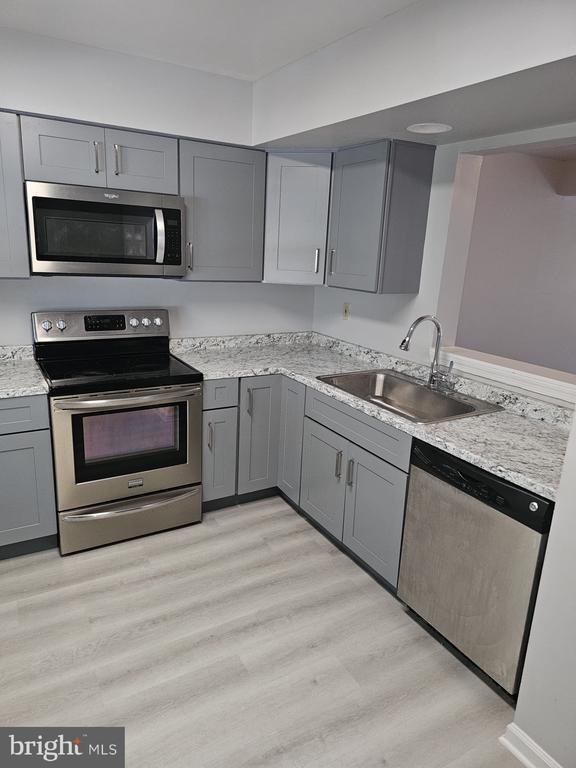 Photo - 3312 Midland Ct