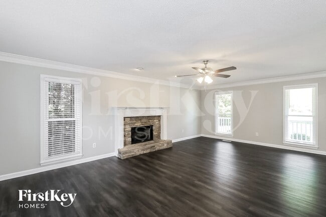 Photo - 20 Abbey Ln