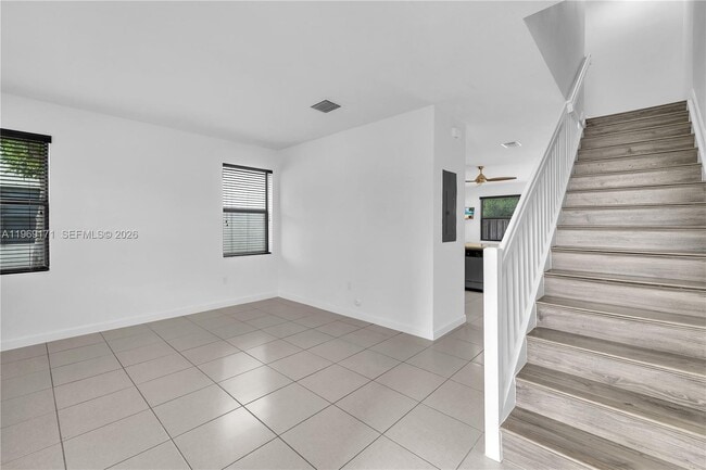 Photo - 11563 SW 248th Ln