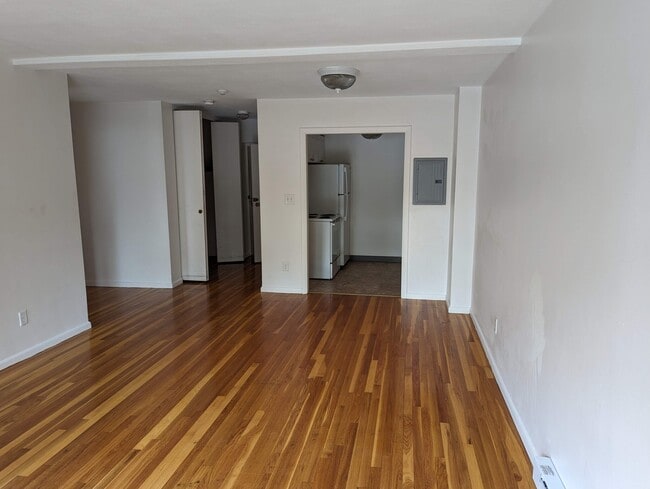 Photo - 525 Highland Ave Unit 11