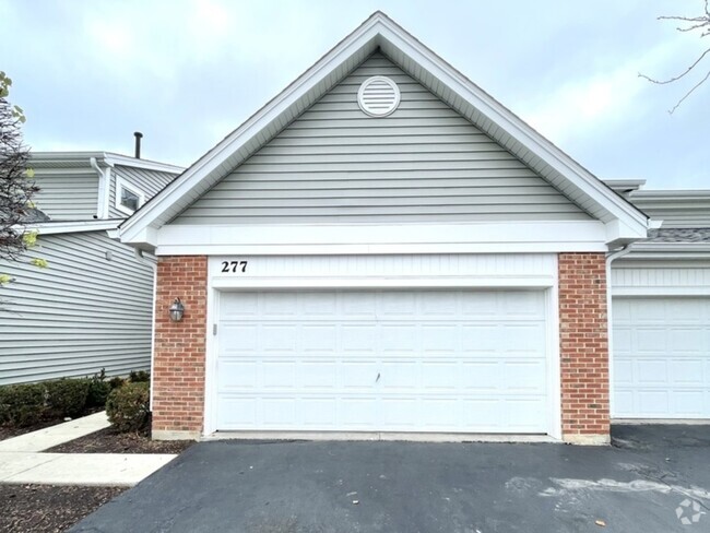 Building Photo - 277 Camelot Ln Rental