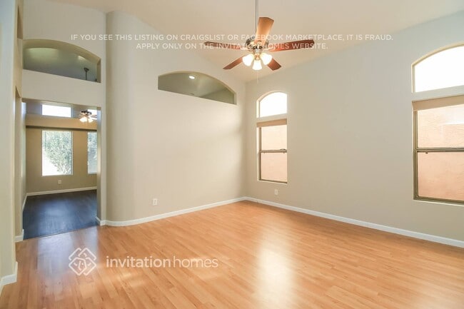 Photo - 10034 E Carmel Ave