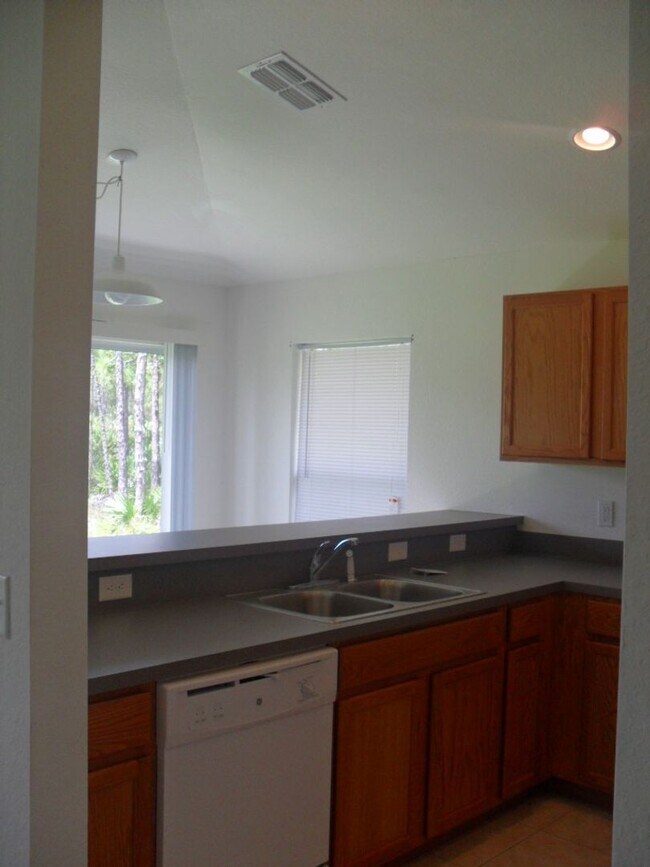 Photo - 1950-1952 Laverna Ave Unidad 1950 Laverna Ave