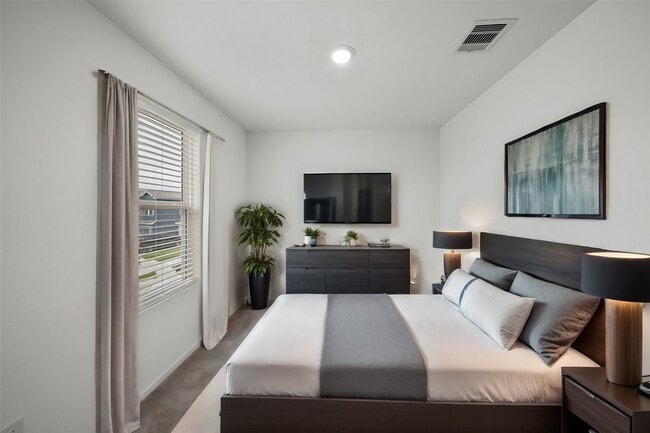 Building Photo - 18639 San Salvo Dr