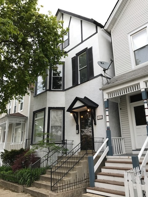 Photo - 3521 N Seminary Ave Unidad 2
