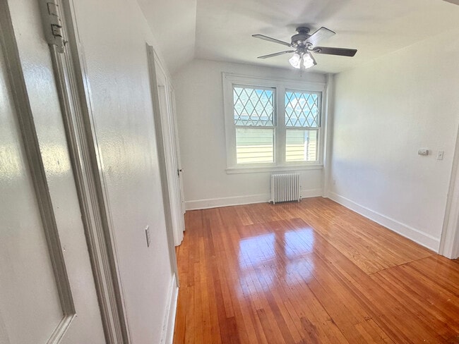 Photo - 228 Saratoga St Unit 5