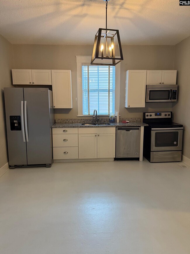 Photo - 1829 Marion St