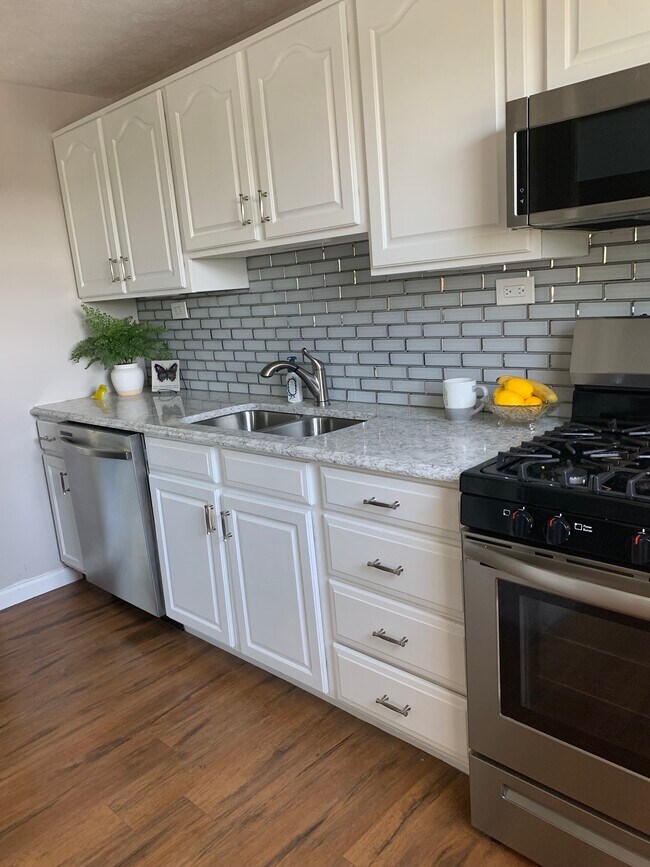 Photo - 1433 Swede Hill Rd