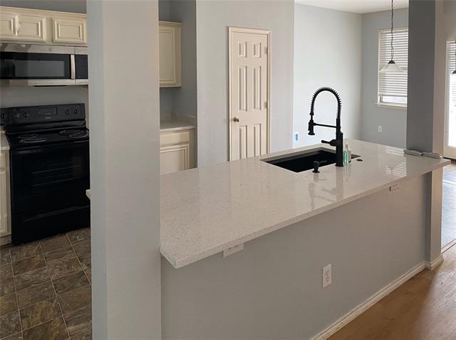 Photo - 601 Fireberry Dr