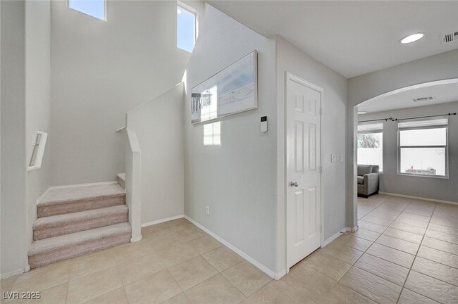 Building Photo - 2586 Begonia Valley Ave Rental