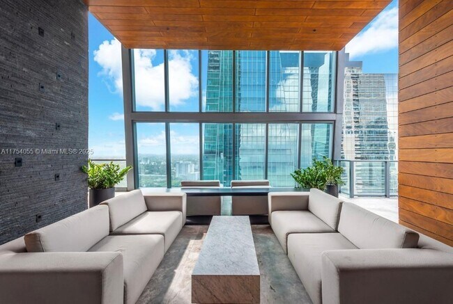 Photo - 1451 Brickell Ave Unit 2505