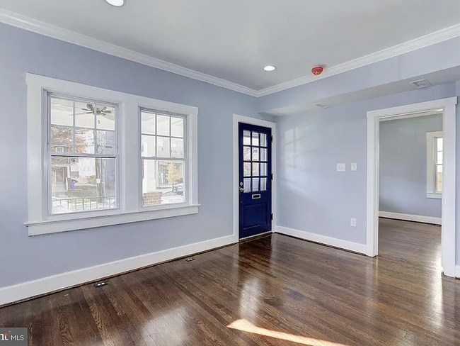 Photo - 811 Thayer Ave Unidad 1