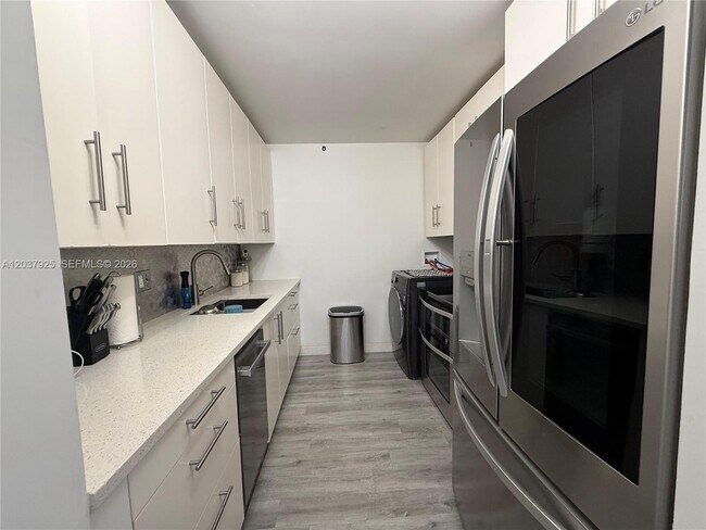 8200 SW 210th St Unit 201