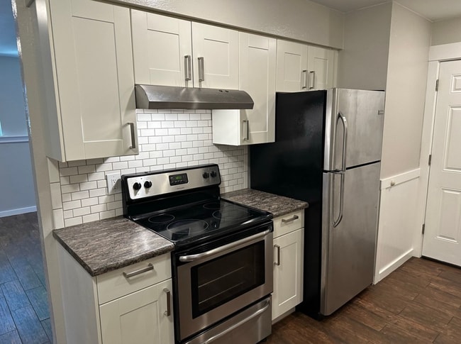 Photo - 5251 Meade St Apartment Unit 5253