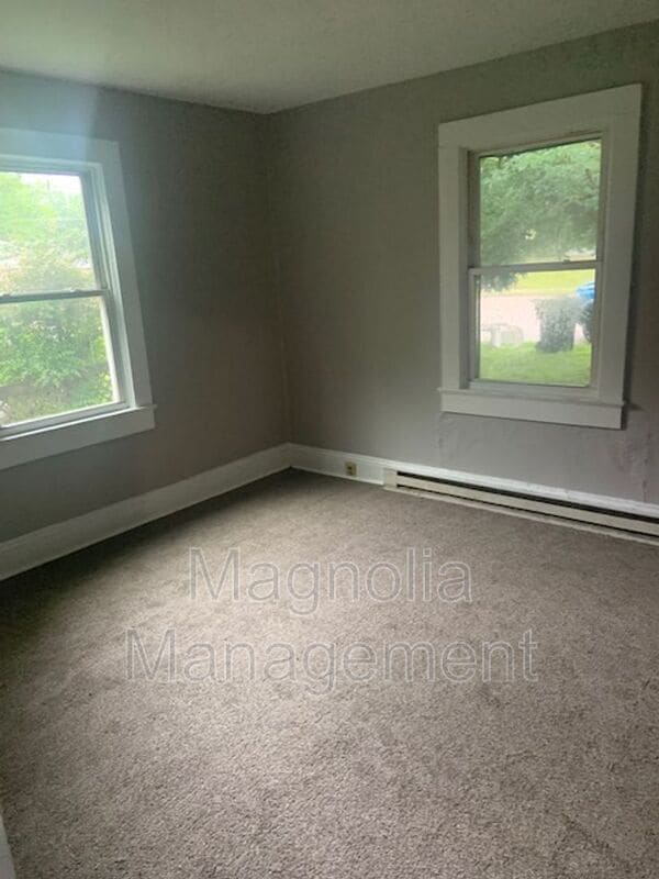 Photo - 413 Davis St