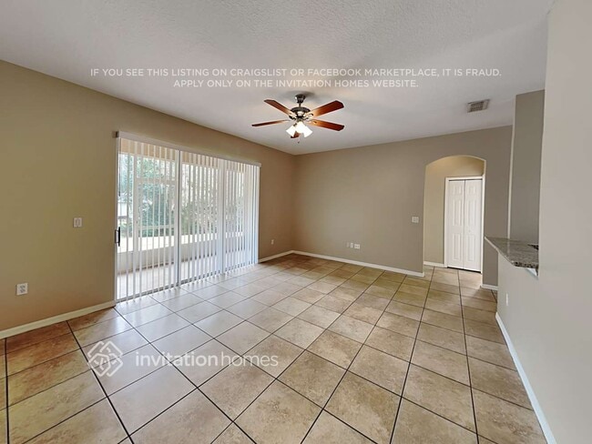 Photo - 555 Bluff Pass Dr