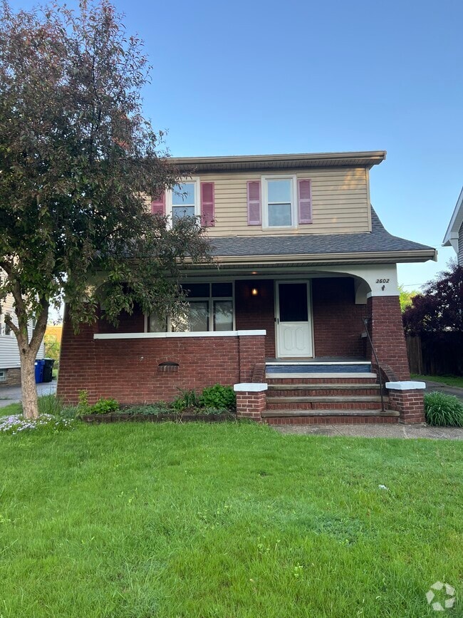 Building Photo - 3602 W 148th St Rental