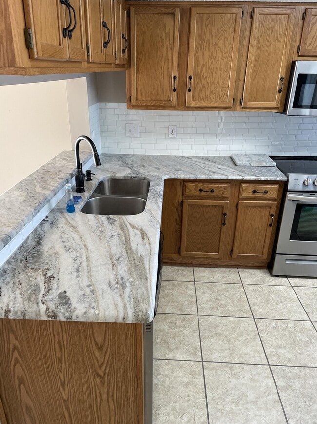 Photo - 3226 Spinnaker Point