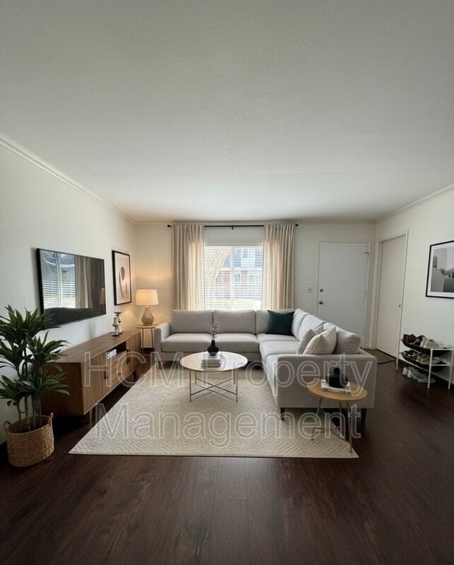 Photo - 113 Morristown Ln