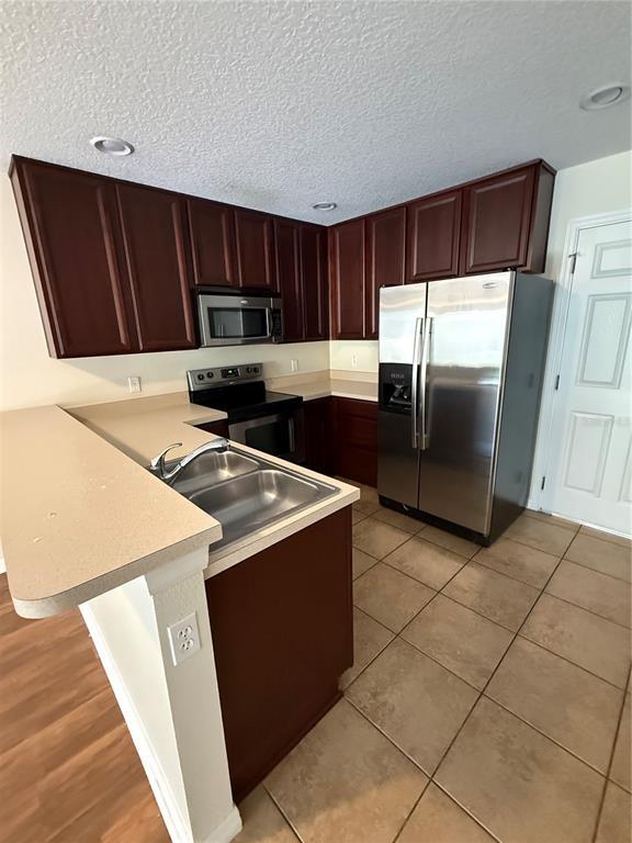 Photo - 287 Winding Vine Ln