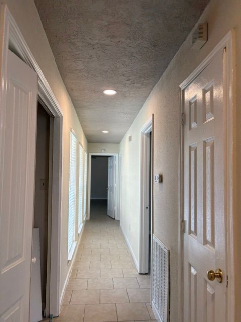 Photo - 16030 Blackhawk Blvd