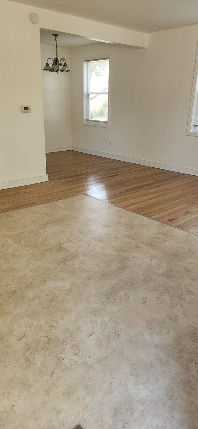 Photo - 1001 E Washington St