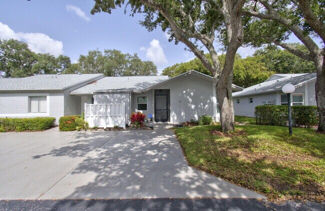 Photo - 18541 Cherborg Dr Unit D