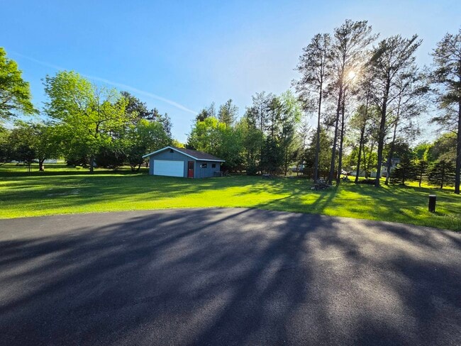 Photo - 226451 Kinglet Cir