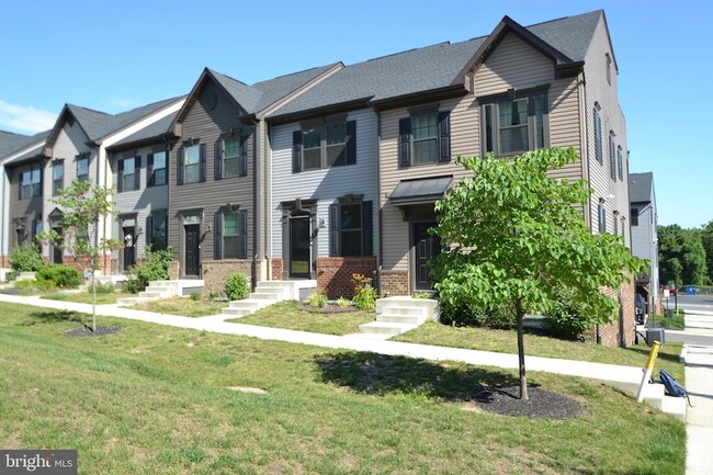 Photo - 1318 Trestle Dr