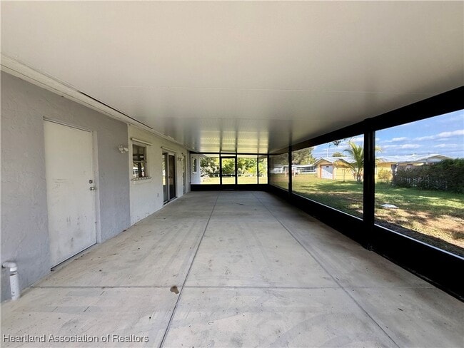 Photo - 10345 SW Riverview Cir