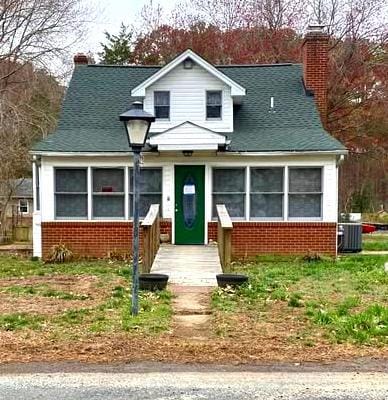 Building Photo - 45020 Trooper's Rd