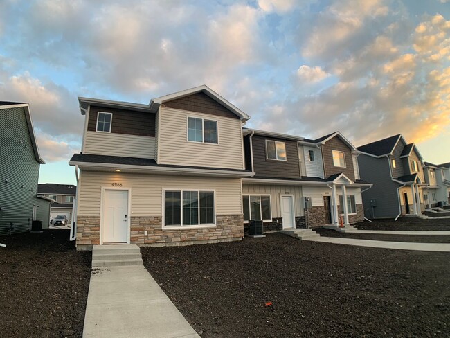 Valley View Townhomes - Valley View Townhomes Unidad 4966