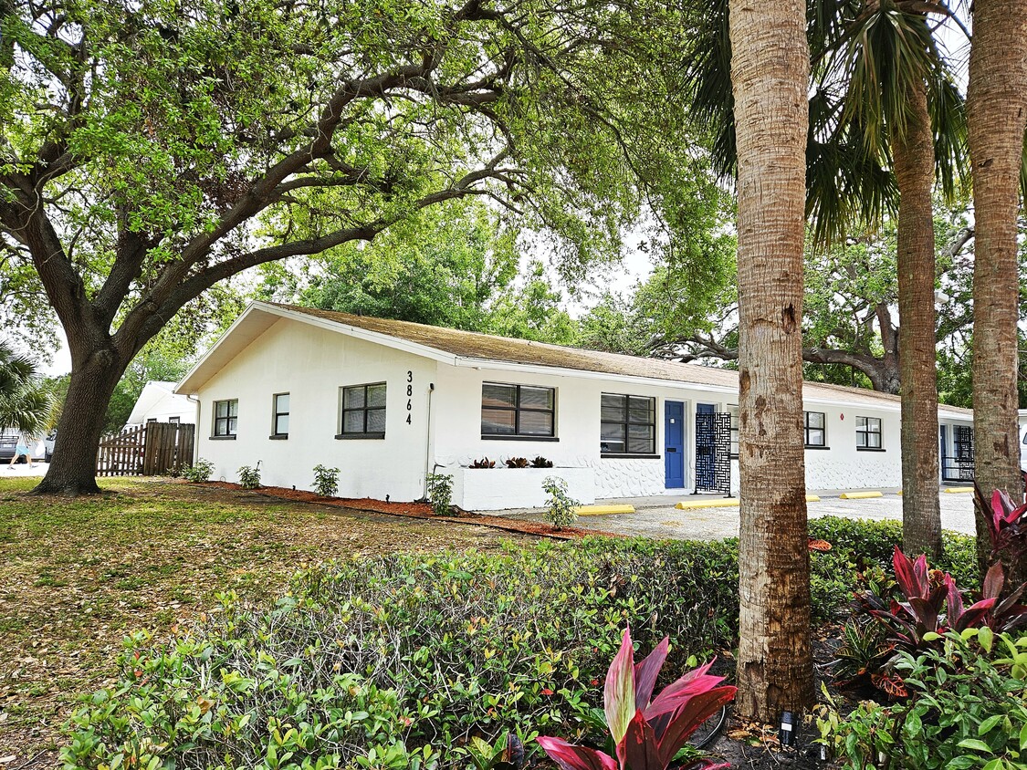 Photo - 3872 7th Ave N (Saint Petersburg, FL)