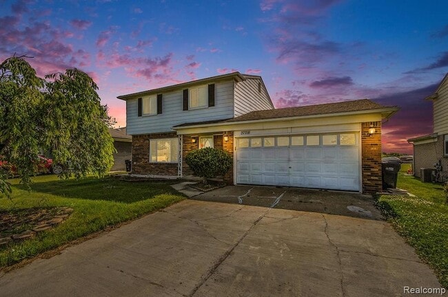 Photo - 37718 Douglas Ct