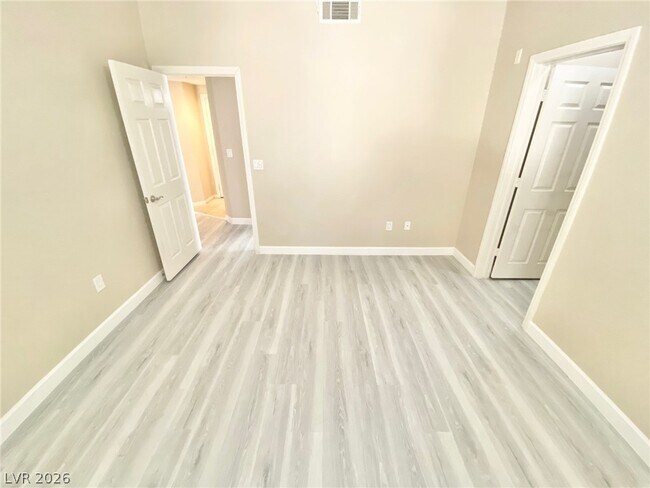 Photo - 4400 S Jones Blvd Unit 2115