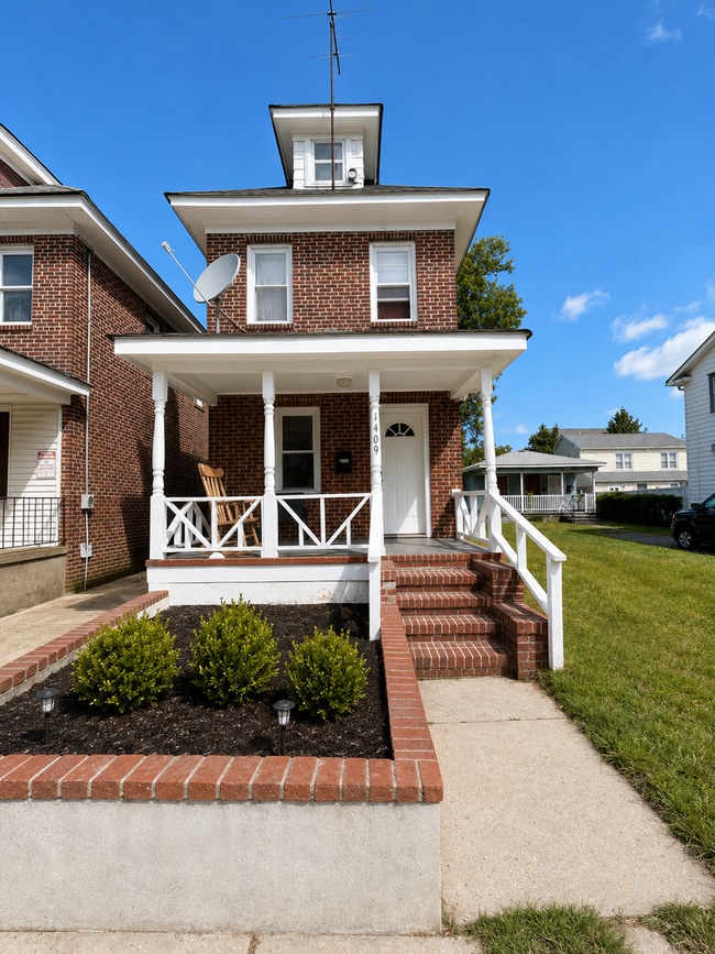 Building Photo - 1409 Mattison Ave
