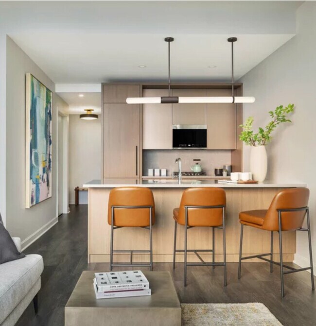 Photo - 164 N Peoria St