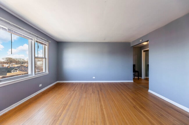 Photo - 7718 S Jeffery Blvd