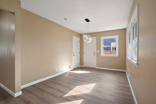 Photo - 7961 59th Ave N