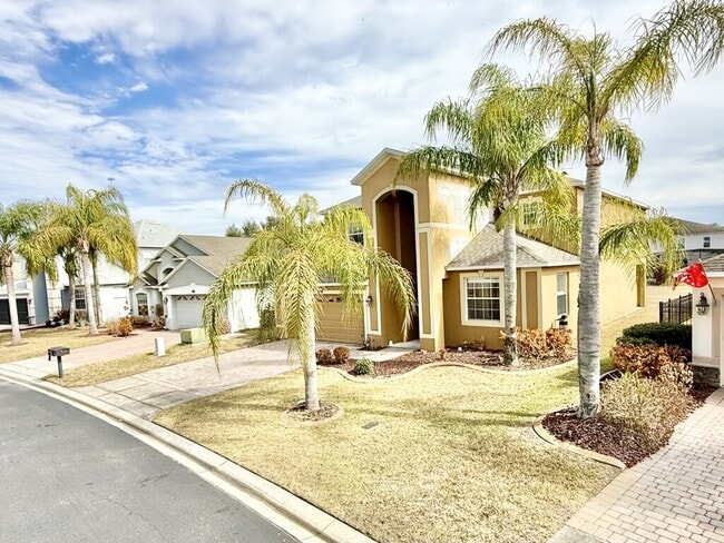 Photo - 593 Fairhaven Dr