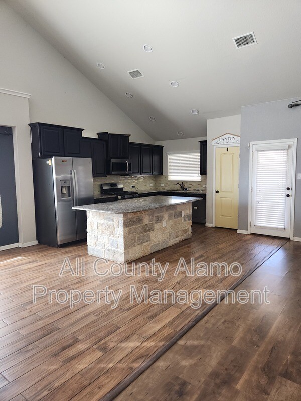 Photo - 2811 Sanderling Way