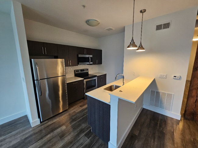 Photo - 120 Green St Unit 513