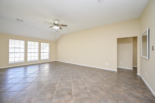 Photo - 22602 Willhanna Dr