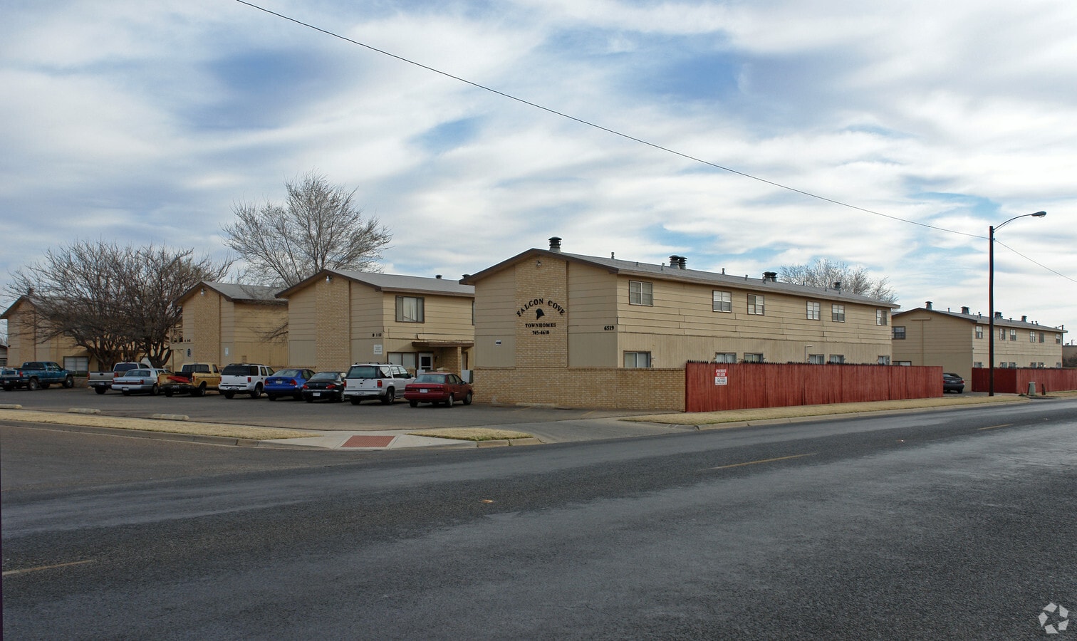 Falcon Cove Townhomes - Falcon Cove Townhomes