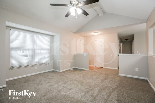 Photo - 1709 NE Auburn Dr